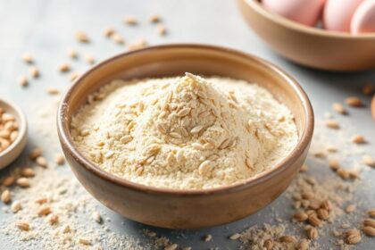 دقيق دوار الشمس مخبوز بوصفات لذيذة بنكهة المكسرات