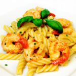 Mastering Pasta: Perfect Portions for 10 Hungry Guests