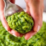 Creamy spinach risotto, a comforting and elegant dish.