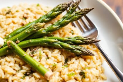Creamy mushroom asparagus risotto, a comforting weeknight meal.